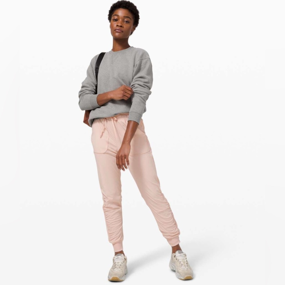 Lululemon Beyond the Studio Jogger Pink Size 2